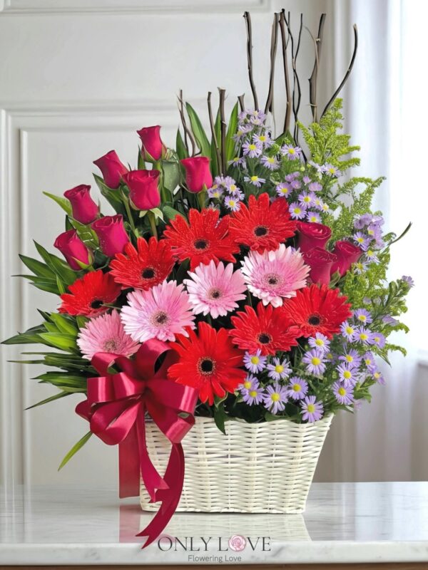 B08 Rose & Gerbera Flower Basket