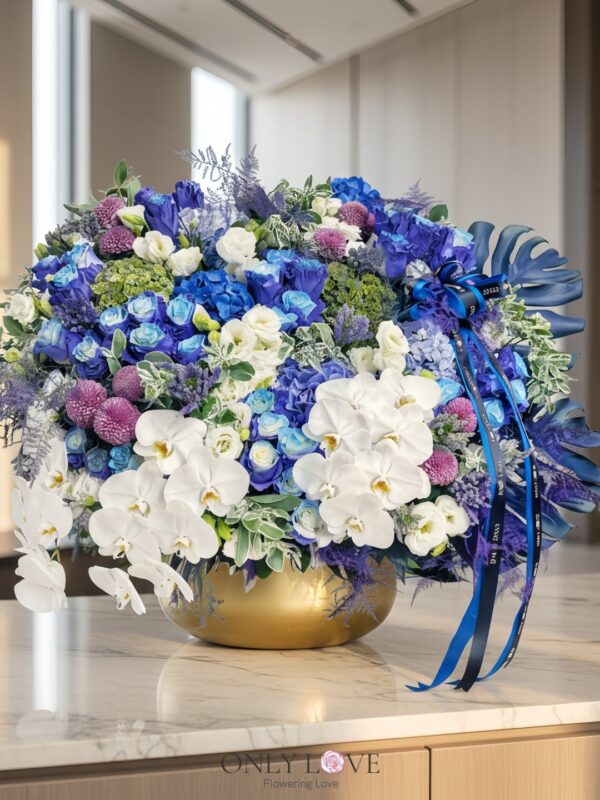 B10 Flower Table Arrangement