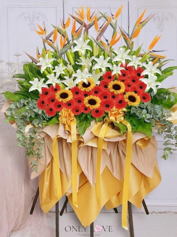 FS173 Opening Wooden Stand – Florist Kelana Jaya