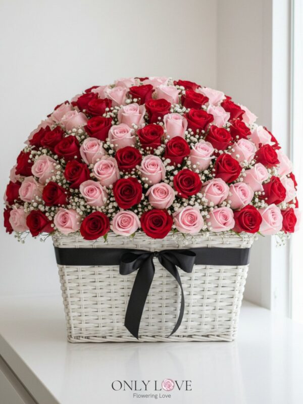 B78 99 or 200 Stalks Roses Flower Basket – Florist Sentul
