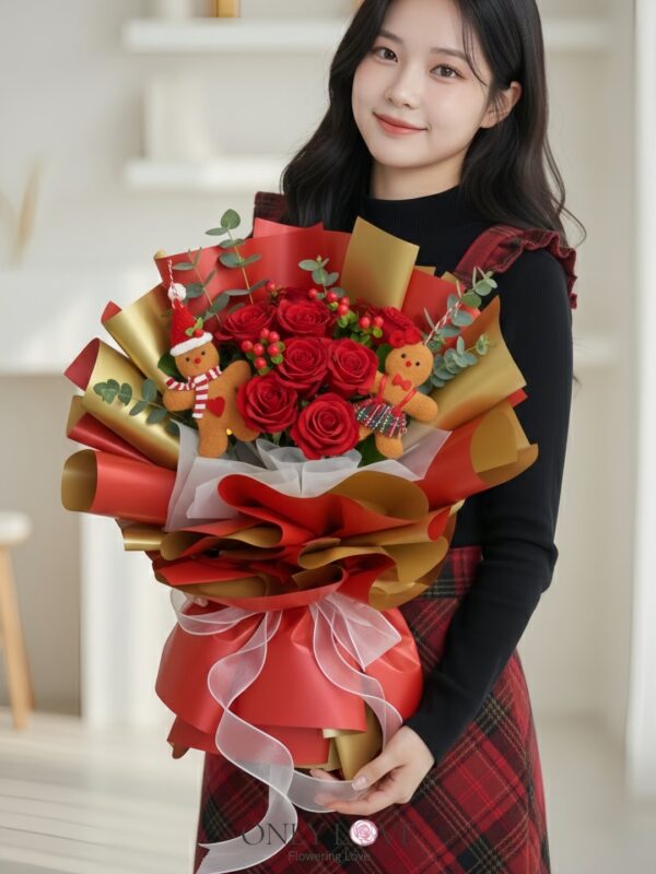 CM035 Christmas Rose Bouquet – Florist Balakong