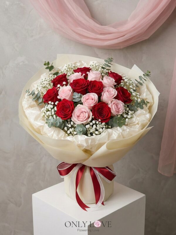 VT055 Enchanted Blush Roses Bouquet (M-L) – Florist Gombak