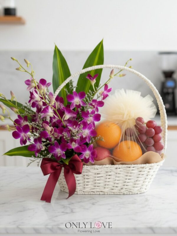 F15 Fruits & Flowers Basket – Florist Subang Jaya
