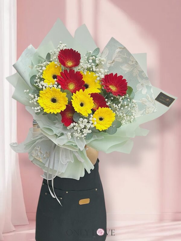 G08 Classic Elegance Gerbera Bouquet – Florist Sri Hartamas