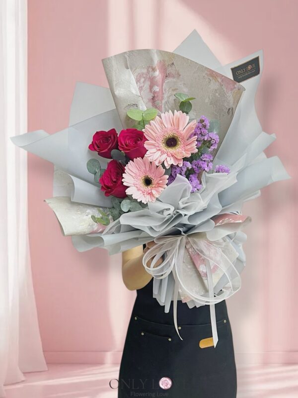 G09 Classic Elegance Rose Gerbera Bouquet – Florist Segambut