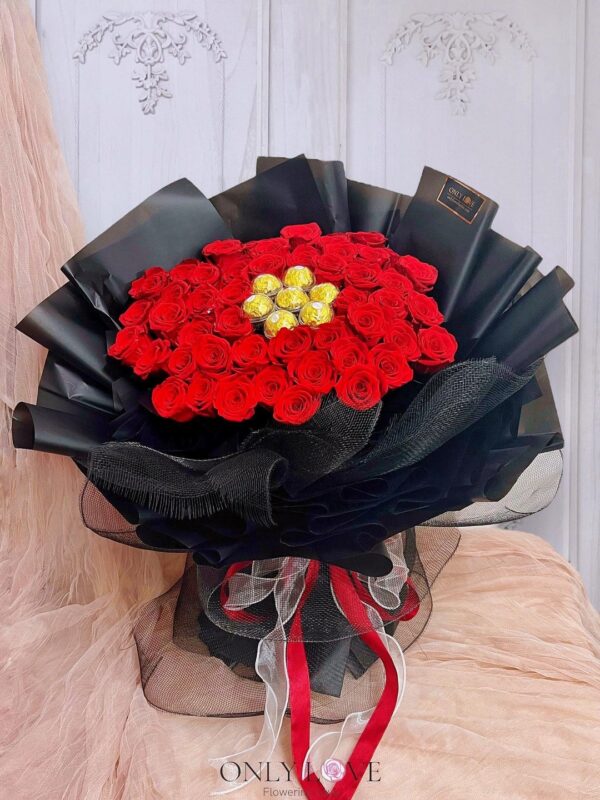L29 50 or 99 Rose Flower Bouquet – Florist Bandar Sunway