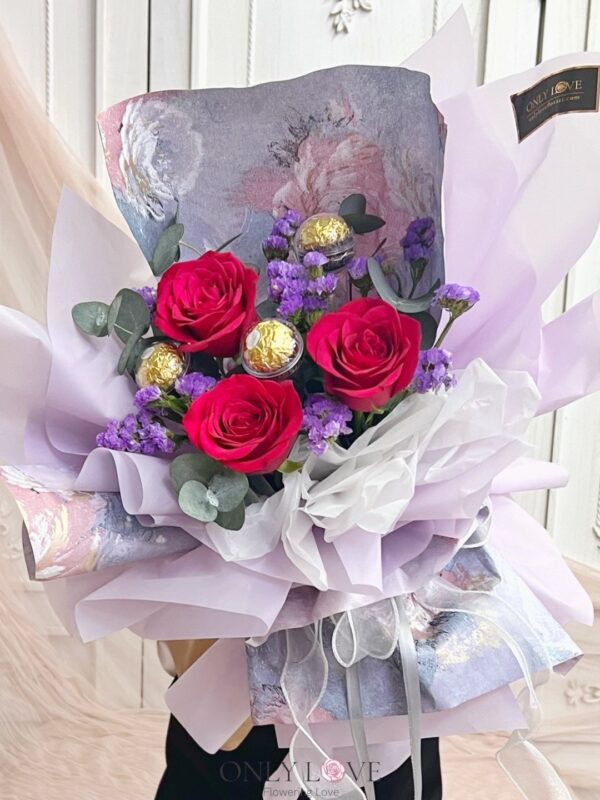L48 Classic Elegance Rose Choc Bouquet – Florist Pandan Jaya