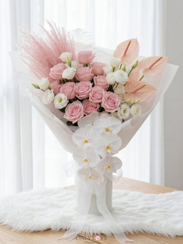 L52 Angelic Blush Bloom (2-3 Days Pre-Order) – Florist Pudu