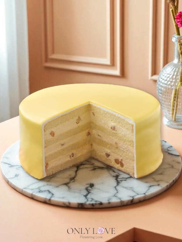 SRC17 White Choc Macadamia Cake – Florist Semenyih