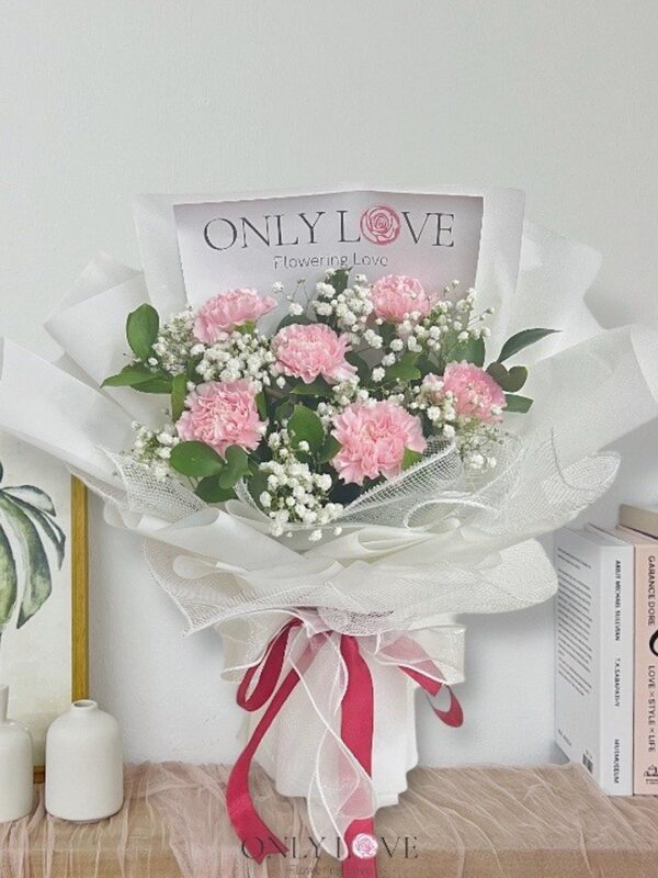 MD007 Carnation Bouquet – Florist Old Klang Road