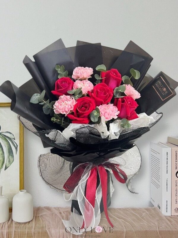 MD011 Carnation Bouquet – Florist Bukit Jalil