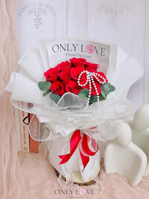L115 Korean Style Rose Bouquet – Florist Mont Kiara