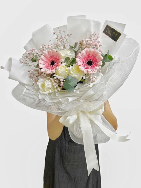 L118 Rose Flower Bouquet – Florist Taman Maluri