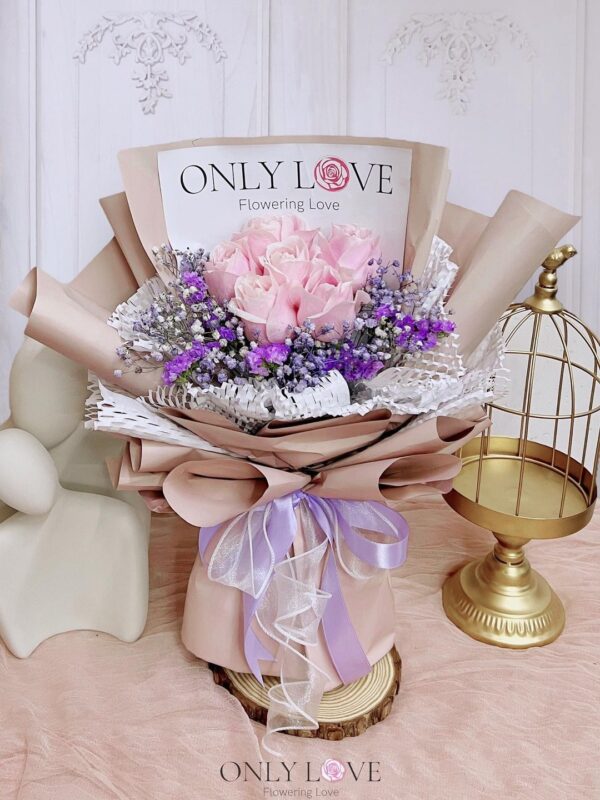 L128 Korean Style Rose Bouquet – Florist Petaling Jaya