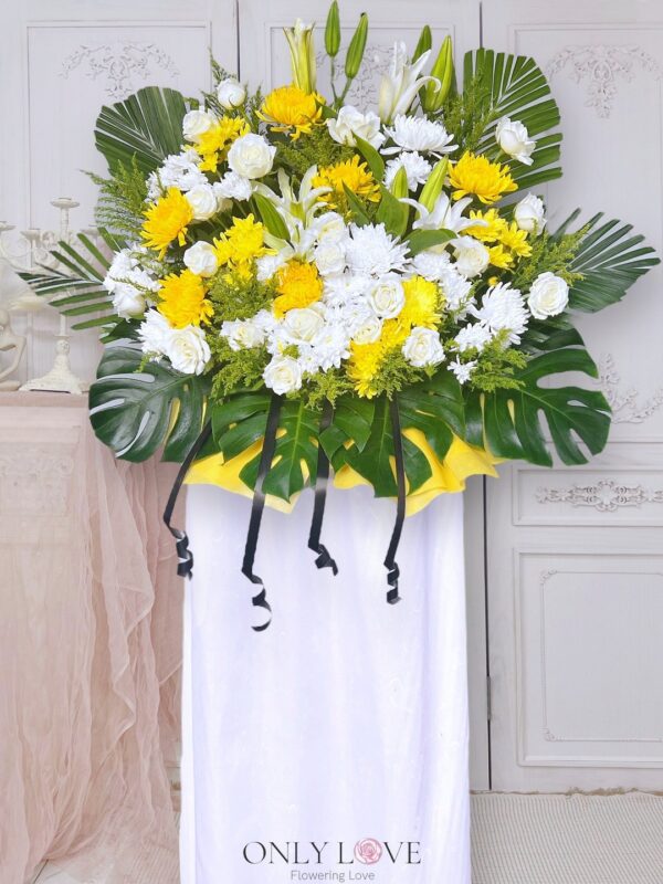 C82 Condolence Satin Stand – Florist Rawang