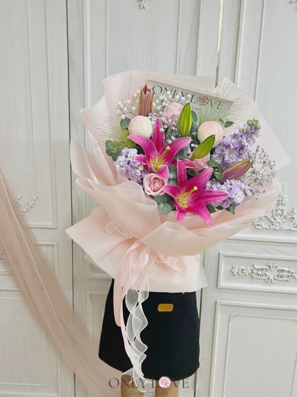 A13 Stargazer Lily Bouquet – Florist KLCC