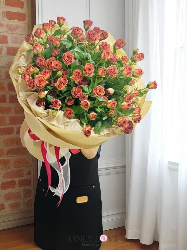 KS024 Imported Rose Spray Bouquet – Florist Kelana Jaya